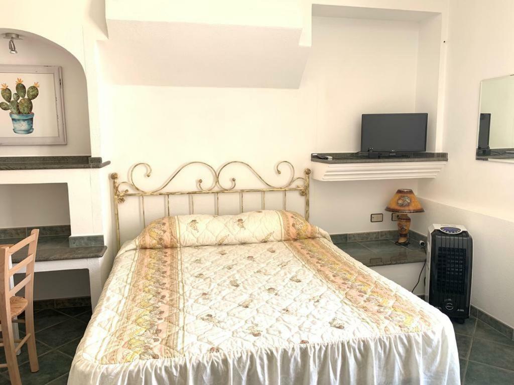 B&B S'Incontru Galtelli Bagian luar foto