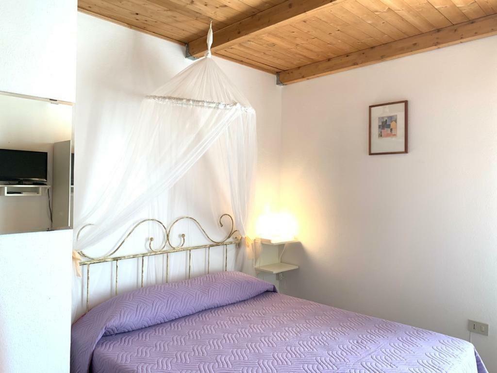 B&B S'Incontru Galtelli Bagian luar foto