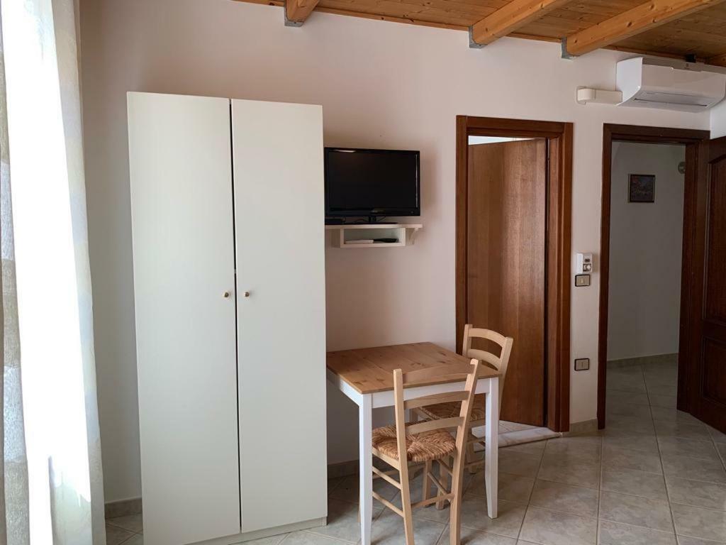 B&B S'Incontru Galtelli Bagian luar foto