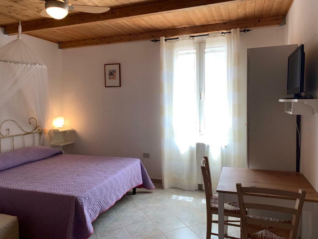 B&B S'Incontru Galtelli Bagian luar foto