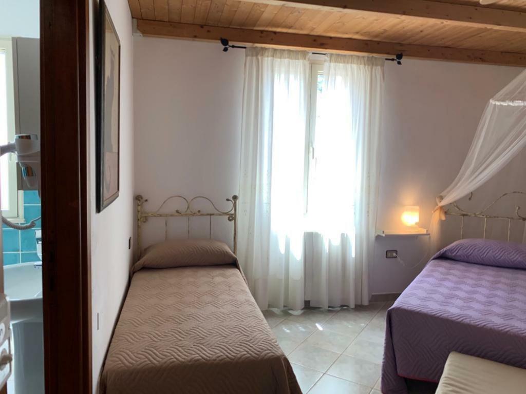 B&B S'Incontru Galtelli Bagian luar foto